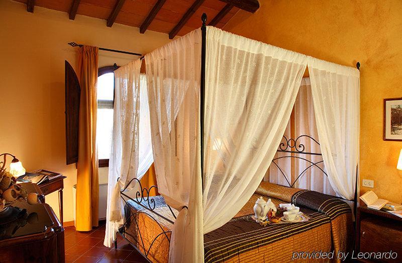 Hotel Borgo Tre Rose à Valiano Chambre photo